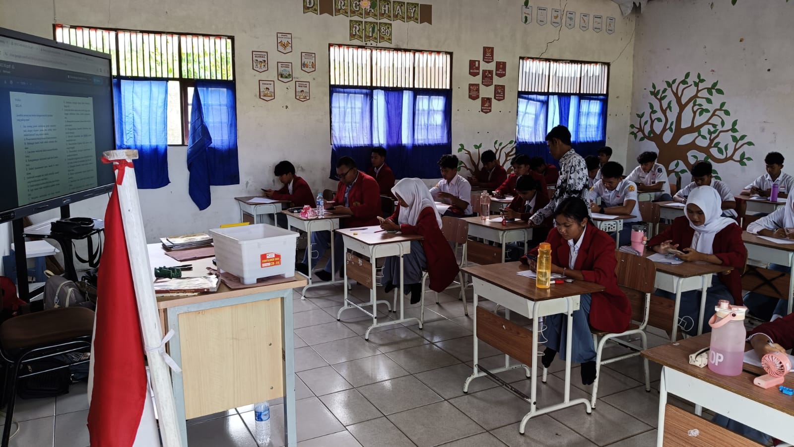 SUMATIF AKHIR SEMESTER DAN TENGAH SEMESTER SMAN 3 MALIKU