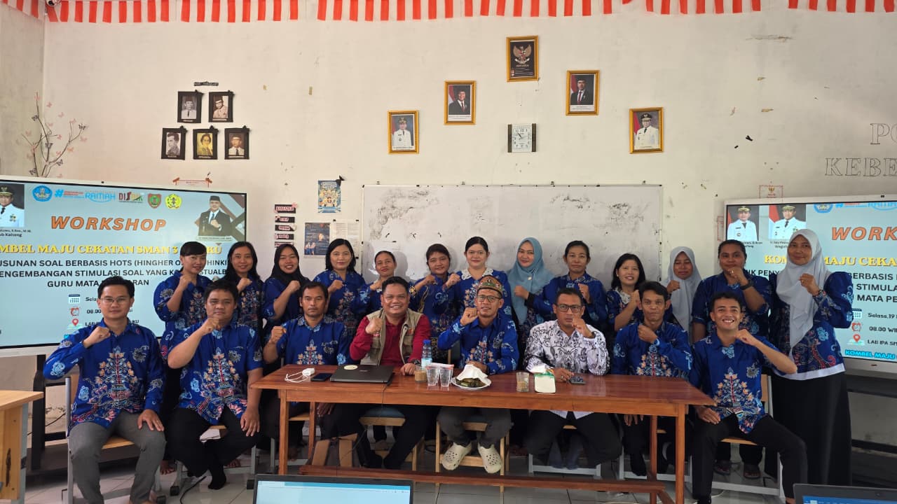 TEKNIK PENYUSUNAN SOAL BERBASIS HOTS (HINGHER ORDER THINKING SKILLS) DAN PENGEMBANGAN STIMULASI SOAL YANG KONTEKSTUAL BAGI GURU MATA PELAJARAN